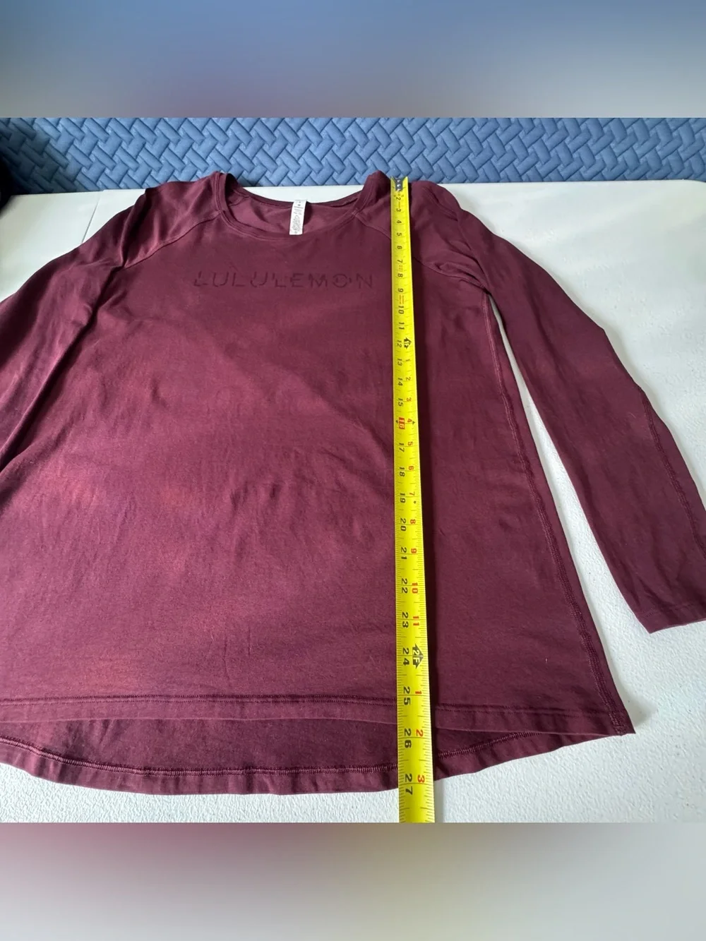 Lululemon Emerald Long Sleeve Lunar New Year Size 8